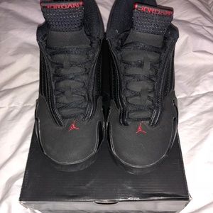Jordan Shoes - Jordans last shot sneakers size 8 Jordan Shoes - Jordans last shot sneakers size 8